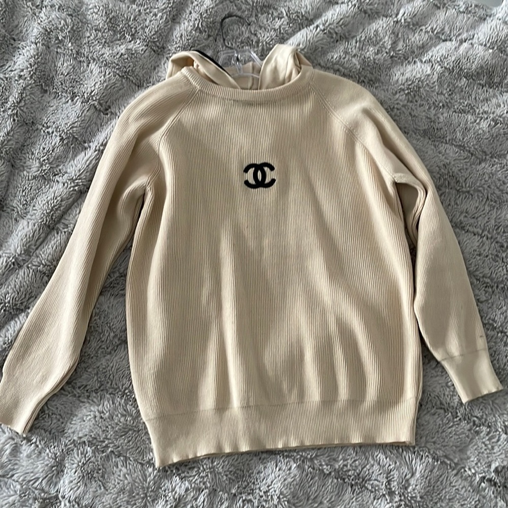 Small sweater